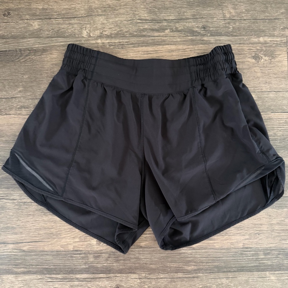 Lululemon Black Sleek High-Rise Running Short Athletic Activewear Gym Shorts 6